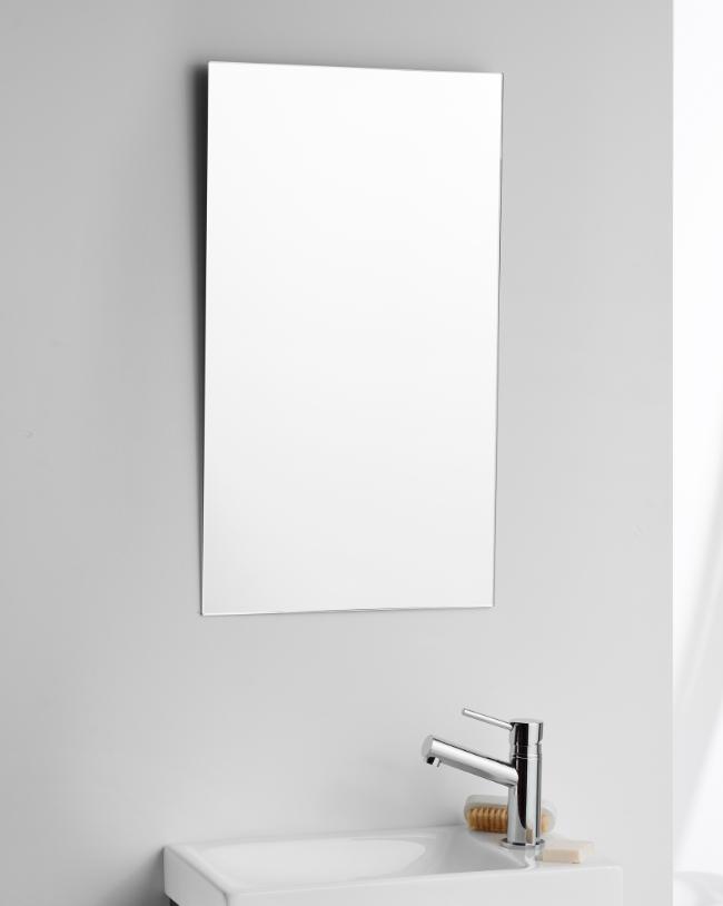 ARMOIRE DE TOILETTE MIROITÉES